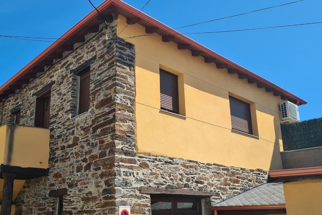 O Lar De Alba Villa A Rúa Exterior photo